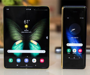 Galaxy Fold: Thiết kế cao cấp, phần mềm tốt