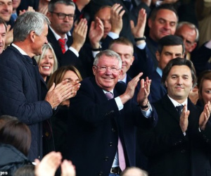 Sir Alex Ferguson chỉ ra điều sẽ giúp Liverpool vô địch Premier League mùa này