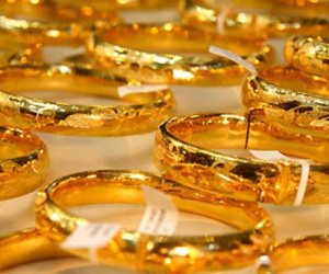 Giá vàng hôm nay 17/4: Giảm phiên thứ 4 liên tiếp