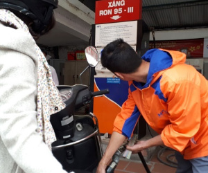 Hôm nay, giá xăng dầu tăng mạnh lần thứ 2 liên tiếp