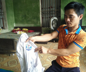 Nữ sinh bị lột đồ, đánh hội đồng ở Hưng Yên vẫn hoảng loạn, chưa thể đi học trở lại