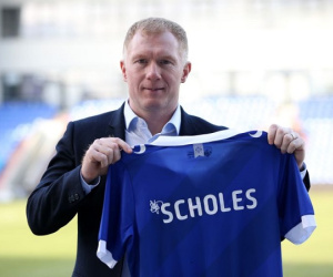 SỐC: Paul Scholes nhận án phạt nặng vì cá cược bóng đá trái phép