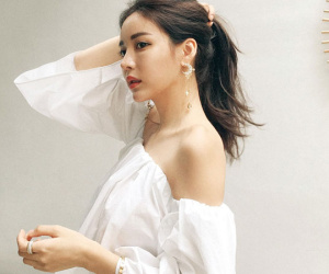 Cứ đến hè là các chị em ráo riết sắm 4 món đồ này, diện mát và quan trọng là sang năm không lỗi mốt