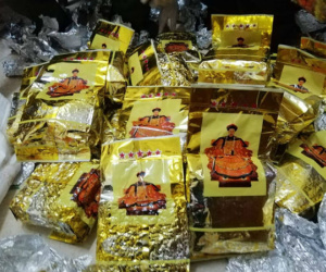 Kiểm đếm hơn 700 kg ma túy vứt bên đường