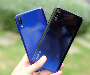 Smartphone màn hình 'giọt nước', camera kép giá 3,5 triệu đồng