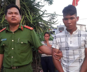 Thiếu nữ bị hai thanh niên kéo lê 300 m, đạp ngã để giật túi xách
