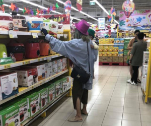 'Hot girl' Bella bị bắt gặp tha lôi con đến Nam Định, nhưng phản ứng của dân mạng với người quay clip hết sức bất ngờ