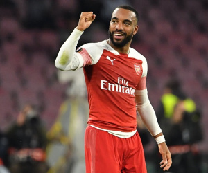 Napoli 0-1 (0-3) Arsenal: Lacazette lập siêu phẩm đá phạt, Arsenal nhẹ nhàng giành vé vào bán kết