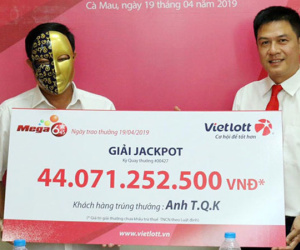 Người đàn ông nuôi tôm ở Cà Mau trúng số độc đắc 44 tỷ đồng