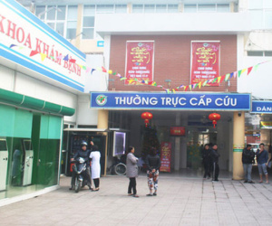 Đánh bác sĩ đến nhập viện vì cho rằng ‘không biết khám bệnh’