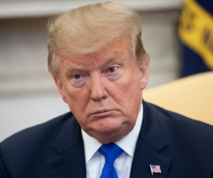 Trump tức giận về cựu phụ tá cung cấp thông tin cho Mueller