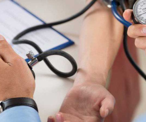 Cao huyết áp gặp nắng nóng dễ đột quỵ, trụy tim?