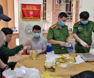 Gần 700 kg ma túy đá 'khủng' vứt ngoài đồng muối: Hé lộ vòi bạch tuộc từ Đài Loan