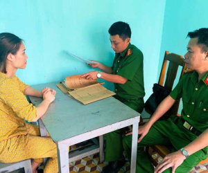 Bắt nữ quái lừa đưa phụ nữ qua Trung Quốc bán vào động mại dâm lấy 200 triệu đồng