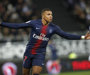 Mbappe chạy nhanh hơn Usain Bolt trước khi xé lưới Monaco