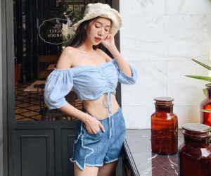 Nếu định sắm crop top, bạn hãy chấm ngay kiểu rút dây vừa sexy lại vừa cute này bởi em nó đang cực hot