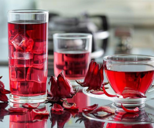 8 loại nước giải nhiệt cơ thể tốt hơn uống nước lạnh hay dùng điều hòa