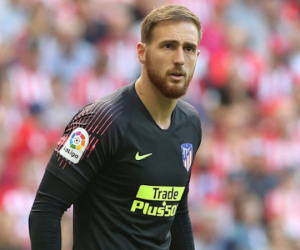 Bất lực với De Gea, M.U chi 100 triệu bảng mua người thay thế