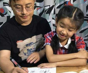 Lớn tiếng quát con gái làm bài sai, bố trẻ nhận về màn phản pháo cực gắt còn dân mạng chỉ biết ôm bụng cười