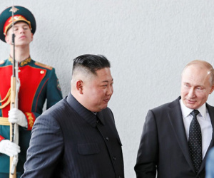 Tổng thống Putin đã tới Vladivostok, chuẩn bị gặp ông Kim Jong Un