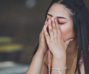 Tình cũ của chồng sắp cưới muốn ở cùng anh khi sinh con