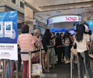 Tưởng đã hết thời, cảnh tượng này chứng tỏ sức hút khó bì được của Phạm Băng Băng dù gần 1 năm mất hút vì trốn thuế