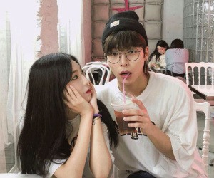 'Đứng hình' khi crush rủ đi coi Endgame: Em không thích siêu anh hùng nhưng thích ở cạnh anh 3 tiếng!