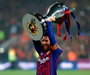 Hãy trao ngay Quả bóng vàng 2019 cho Messi!