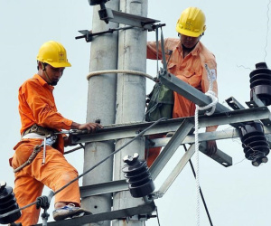 Tiền điện tăng vọt do cách tính giá 6 bậc lỗi thời?
