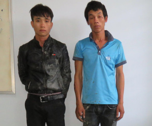 Truy bắt 2 kẻ táo tợn cầm dao chém người đang đi xe máy để cướp