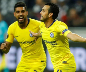 Frankfurt 1-1 Chelsea: Pedro giúp Chelsea chiếm lợi thế lớn trước lượt về