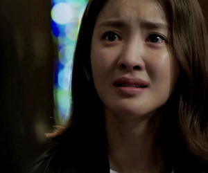 Mới sinh được 1 tháng đã bị chồng đánh, nàng dâu dứt khoát bỏ về ngoại khi nghe câu nói của mẹ chồng