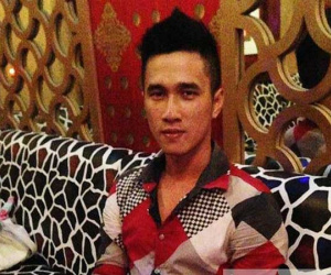 Thanh niên ngáo đá, dùng dao sát hại bà ngoại, mẹ và dì ruột: Gia đình giấu hết dao, kéo vẫn không thoát