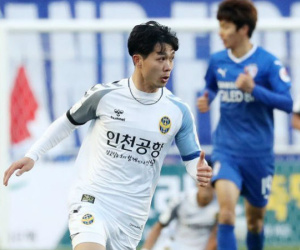Công Phượng trở lại ghế dự bị vòng 10 K-League