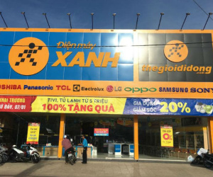 Thị trường điện thoại bão hòa, Thế giới Di động đóng cửa 48 cửa hàng