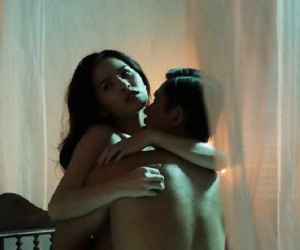 Cảnh nóng khiến hot girl mì gõ Phi Huyền Trang bị người yêu nổi giận, bắt chia tay