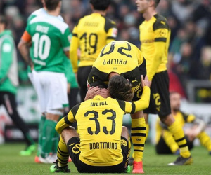Đánh rơi chiến thắng trước Bremen, Dortmund 'dọn đường' để Bayern Munich đăng quang ở vòng tới