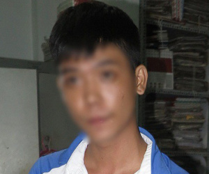 Thanh niên 9X dùng dao đâm chết mẹ, đâm bạn gái trọng thương trong cơn ngáo đá