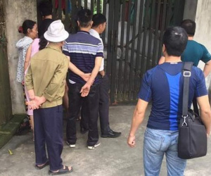 Rạng sáng phát hiện 2 vợ chồng tử vong bất thường tại nhà riêng