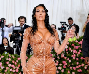 Met Gala: Khoe ngực 'ngồn ngộn', 3 chị em Kim Kardashian vẫn chịu thua Lady Gaga và loạt thánh làm lố đỉnh cao này