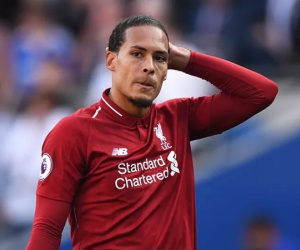 Sau Firmino và Salah, Liverpool nguy cơ mất nốt Van Dijk ở trận gặp Barca