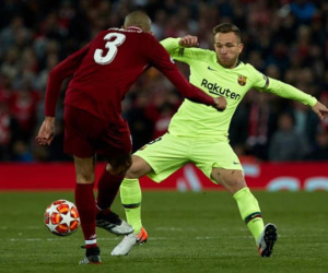 Tìm ra cái tên có lỗi lớn nhất khi Barca ôm hận từ quả phạt góc láu cá