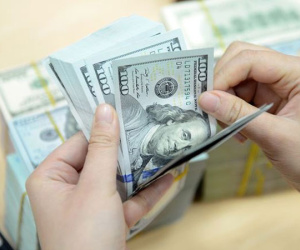 Ngân hàng tiếp tục nâng giá USD