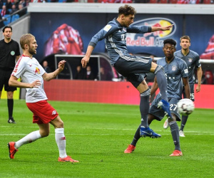 Bị cầm chân trên sân khách, Bayern Munich lỡ cơ hội đăng quang Bundesliga sớm 1 vòng đấu
