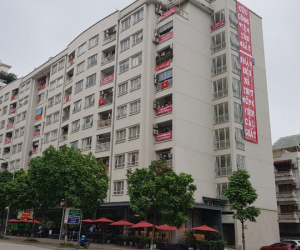 Chủ tịch Cầu Giấy mong dân hạ băng rôn phản đối bãi đỗ trong công viên