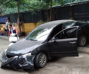 Hé lộ nguyên nhân nữ tài xế lùi xe Camry tông chết người đi xe máy