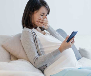 Cãi vã nhỏ mà chồng nói 'hối hận khi có con với cô'