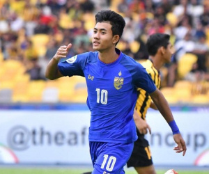 ĐT Thái Lan triệu tập 35 cầu thủ, gọi sao trẻ sinh năm 2002 để đấu Việt Nam tại King's Cup