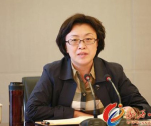 Lên chức như gió, quan bà TQ lộ chiêu trò dâm đãng