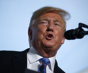 Tổng thống Trump sắp ký lệnh cấm công ty Mỹ dùng thiết bị Huawei